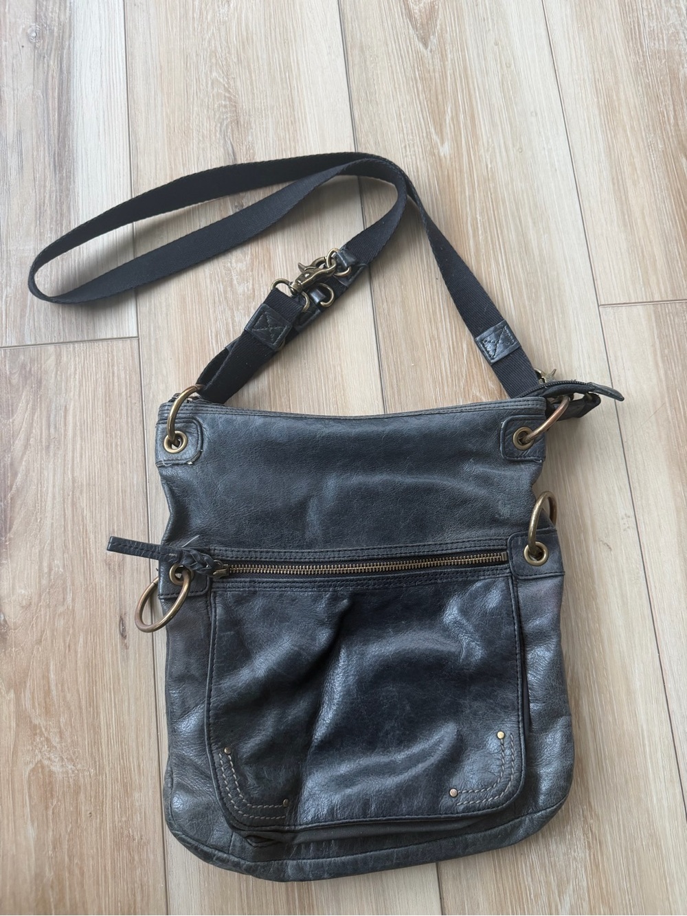 Women’s Grey Leather Crossbody Bag